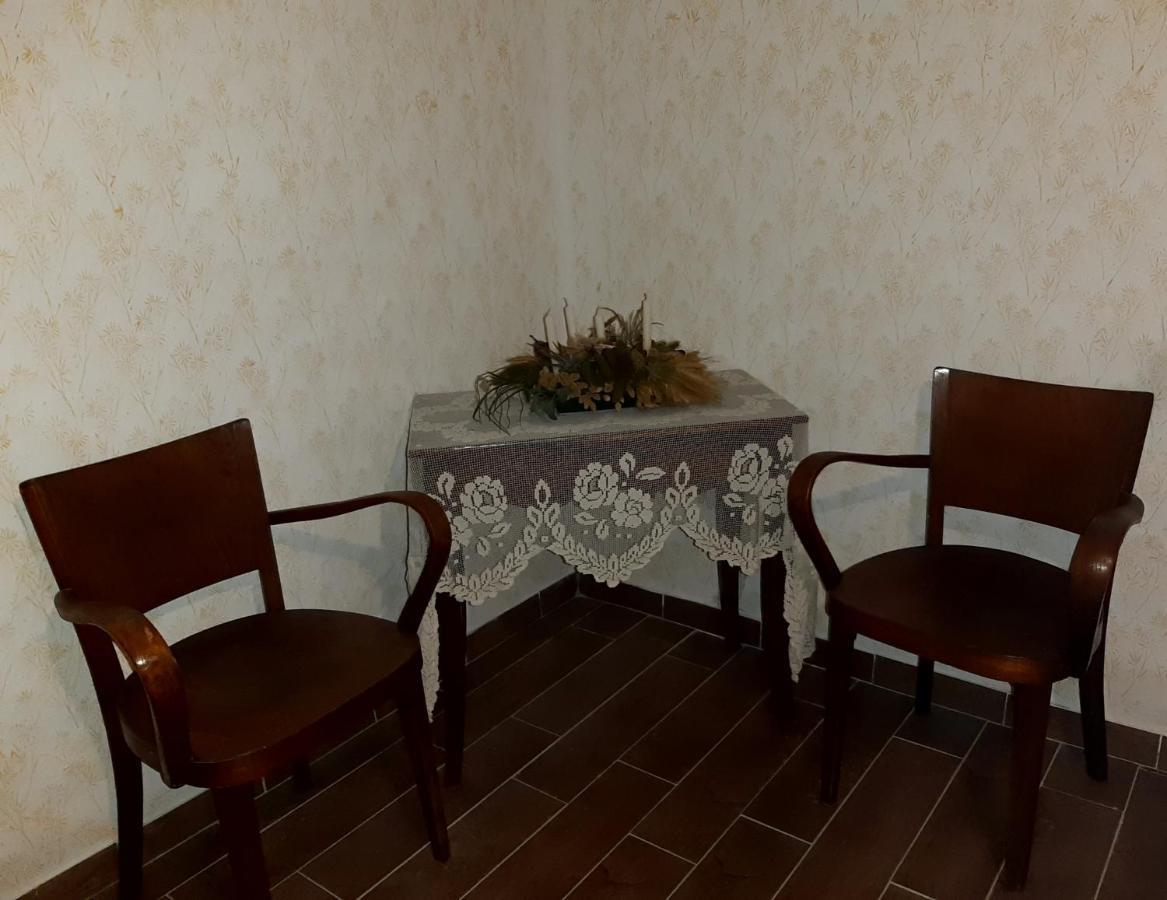 Ribarska Kuca - Ilok ,Tradicijska Kuca-Sobe Apartment Luaran gambar